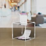 Urne de collecte de fonds en plexi épaisseur